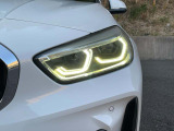 クラックの入りやすい輸入車のヘッドライトへコーティング・クリア施工も承っておりますので、どうぞお気軽にご相談ください!