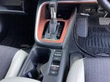 電子パーキング装着車!!ブレーキホールド機能付きで、信号待ちでも楽々です!!