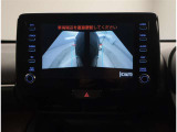 スマートキー付きです。スマートキーとは鍵を車に差し込まなくても、ドアノブを触ったりするだけで、ドアロックを解錠できます。これが凄く便利なんですよ。