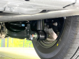 お車を安心してお乗りいただく為には、足回りの定期点検が欠かせません。サービスサポート(有償保証)では無料点検もご提供しており、安心のカーライフをお過ごしいただけるサポート体制が整っています。