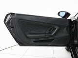 納車前には専門のテクニカルスタッフにより、 厳密な納車前点検を実施しますので、ご安心してお乗り頂けます。