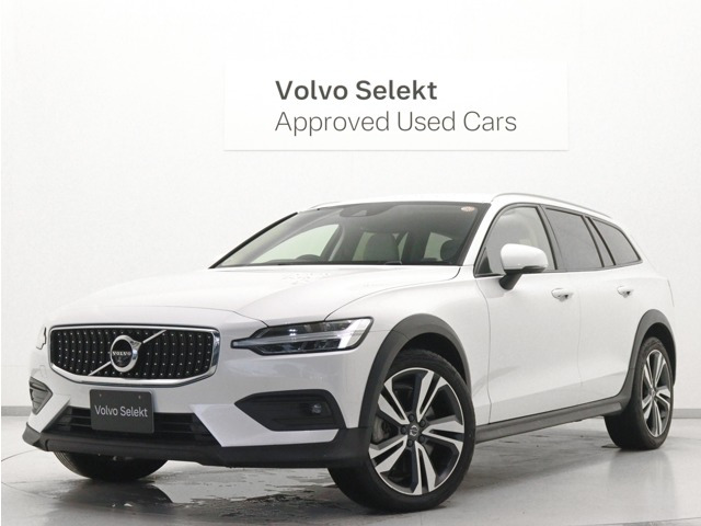 V60クロスカントリー B5 AWD プロ 4WD 