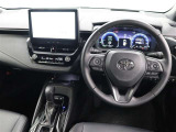 運転席廻りです。
