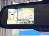 【アラウンドビューモニター】専用のカメラにより、上から見下ろしたような視点で360度クルマの周囲を確認することができます☆死角部分も確認しやすく、狭い場所での切り返しや駐車もスムーズに行えます。