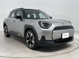 おすすめポイント2:CLASSIトリム付きのお車で、基本装備が充実しております。