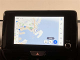 いまや必須装備「ナビゲーション」搭載!知らない場所にスイスイッとドライブ。もう、これなしではハンドルを握れませんね!でも運転中の操作は危険ですのでご注意ですね☆