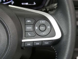 【レーダークルーズコントロール】(全車速追従機能付)付きです。車速に応じて追従支援してくれるので、ロングドライブも快適です。詳細は販売店スタッフまでおたずねください。