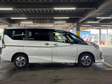 このお車は当店に展示はしておりません。ご希望の店舗(弊社U-Car取り扱い22店舗)へ直接配送しご商談の流れになります。ご成約が必須ではありませんのでお気軽にお問い合わせ下さい。