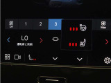 Google搭載によりさまざまな機能をハンズフリー操作できます。フロントにはシートヒーター、ステアリングホイールヒーターを装備!北欧スウェーデン発祥のブランドならではのオプションです。