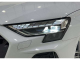 「30TFSI」には、新たに出力85kW(116馬力)(カタログ値、トルク220Nmの4気筒1.5 TFSIエンジンを搭載(カタログ値)