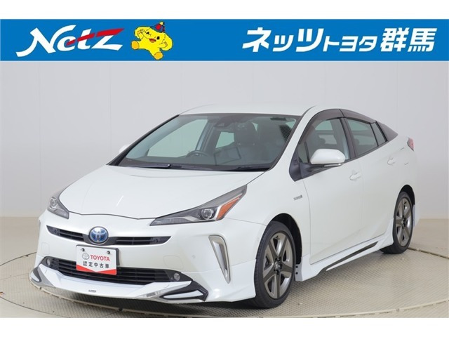 トヨタ プリウス 