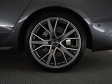 アウディ認定中古車の延長保証制度はお客様のご希望により、有償にて一年間延長することが可能です。 アウディの安心なカーライフをお約束します。  ※料金など詳細は販売店にお問い合わせください。