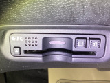 ビルトインタイプの【ETC】で見た目もスッキリ。高速道路の利用にとても便利です。