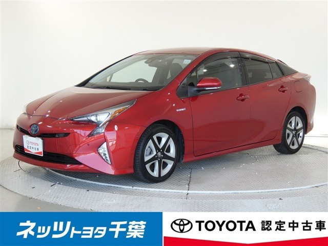トヨタ プリウス 