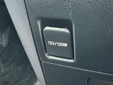 シガーソケット用の充電器が使用可能です!