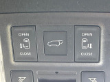 【パワーバックドア】スマートキーや運転席のボタンを押すだけでリアゲートが自動で開閉します!荷物を持っている時や、高い位置にあるバックドアを閉める際に便利な機能です♪