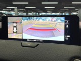 【360&deg;ビューモニター】専用のカメラにより、上から見下ろしたような視点で360度クルマの周囲を確認することができます☆死角部分も確認しやすく、狭い場所での切り返しや駐車もスムーズに行えます。