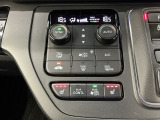 Wエアコン付きです!運転席・助手席それぞれ快適な車内でお過ごしいただけます。寒い時期には嬉しいシートヒーター付きです!