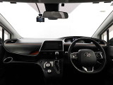 見通しのよいすっきりとした視界で、運転もしやすいです。