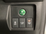 ハンドルの右側には安全装備の、CTBA(シティブレーキアシストシステム)とVSA(ABS+TCS+横滑り抑制)の解除スイッチがついています。燃費に役立つECONボタンもここです。