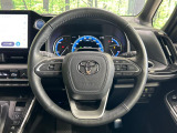 【純正革巻きステアリング】上質な革を使用することで、手にしっかり馴染みとても運転しやすいハンドルです♪