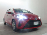 高輝度で点灯速度が速く、しかも消費電力の少ないLEDヘッドライトが装備されています!LEDの明るい光が走行中の視界の確保をサポートして、夜のドライブがより楽しく安全に運転できます♪