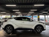 このお車は当店に展示はしておりません。ご希望の店舗(弊社U-Car取り扱い22店舗)へ直接配送しご商談の流れになります。ご成約が必須ではありませんのでお気軽にお問い合わせ下さい。