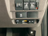 【ETC】便利なETC車載器も装備!高速道路の料金所もスムーズに通過できます。今や必須の装備ですね!お客様用にセットアップをしてのお渡しとなります!