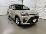 広々とした車内空間に優れた燃費性能。更にデザインも上質で人気のお車です!