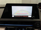 バックモニターを装備しています。車庫入れ時等に車両後方が確認出来るのでとても便利です。