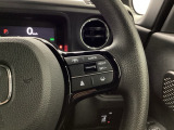 ステアリング右手側に安全運転支援機能のホンダセンシングをコントロールするスイッチ
