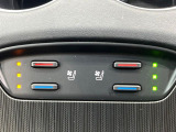 【シートベンチレーション】夏場は涼しい風でお尻や背中の熱やムレを防ぎ、冬はエアコンよりも早く温まってポカポカに!季節を問わず快適に過ごせます。