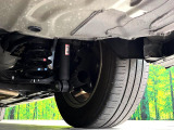 お車を安心してお乗りいただく為には、足回りの定期点検が欠かせません。サービスサポート(有償保証)では無料点検もご提供しており、安心のカーライフをお過ごしいただけるサポート体制が整っています。