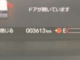 走行距離わずか3,600km!人気のN-BOX JOYをお得に、すぐ乗り出したい方に最適。街乗りからレジャーまで、長く安心してお乗りいただけます。