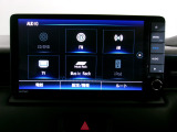 フルセグテレビ搭載。DVD・CD再生に対応しています。