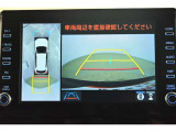 専用のカメラにより、上から見下ろしたような視点で360度クルマの周囲を確認することができます☆縦列駐車や幅寄せ時に活躍してくれます
