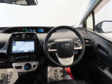 視界も良く運転しやすいおクルマです。ぜひ実際に運転席にお座りになってお確かめください!
