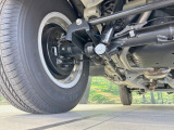お車を安心してお乗りいただく為には、足回りの定期点検が欠かせません。サービスサポート(有償保証)では無料点検もご提供しており、安心のカーライフをお過ごしいただけるサポート体制が整っています。