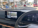 上空から見下ろしたような表示で車両感覚のつかみやすい『アラウンドビューモニター』に移動物検知警報(MOD)があり更に安心です。