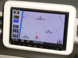 【8インチ純正ナビ】純正ナビを装備。タッチパネル式で使いやすく、詳細地図により目的地をピンポイントで設定できます。初めての道でも迷いにくく、ロングドライブも快適ですよ♪