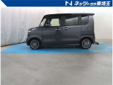 【両側電動スライドドア】ワイヤレス連動式なので遠隔操作ができ大きい荷物もっていても楽々開閉ができます♪とっても便利な機能です