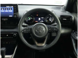 各操作スイッチなどもハンドルから手を放すことなく操作可能で安全運転に支援いたします!