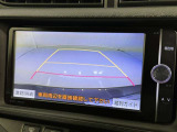 バックモニター付なので後退時に後方が見えるので安心。 車は構造上、死角がたくさんなので万が一を考えると必須ですね。 あくまで補助の為の装備、バックは目視で確認する事が重要ですよ。