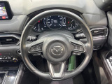 【ステアリングスイッチ】運転中、前方から目線をそらすことなく、オーディオ等の操作が可能な便利機能!安心&快適なドライブを演出してくれます♪