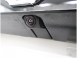 バックカメラが付いているので後方確認が非常にしやすいです。今や運転初心者も熟練者も必須装備!ついていて損はないですね♪