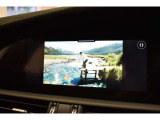 停車時はテレビもご覧いただけます。