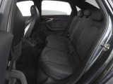 ご納車前に行います点検100項目におきまして、専用のテスターやツールを用いて細かな診断を行います。