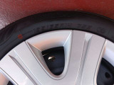 タイヤサイズは155/65R14になります☆