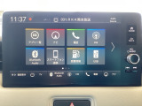 Honda CONNECTディスプレーはナビ、スマホ連携、車両情報表示、各種設定操作を一つに集約した高機能タッチパネル。直感的に使える便利なインターフェースです。