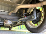 お車を安心してお乗りいただく為には、足回りの定期点検が欠かせません。サービスサポート(有償保証)では無料点検もご提供しており、安心のカーライフをお過ごしいただけるサポート体制が整っています。
